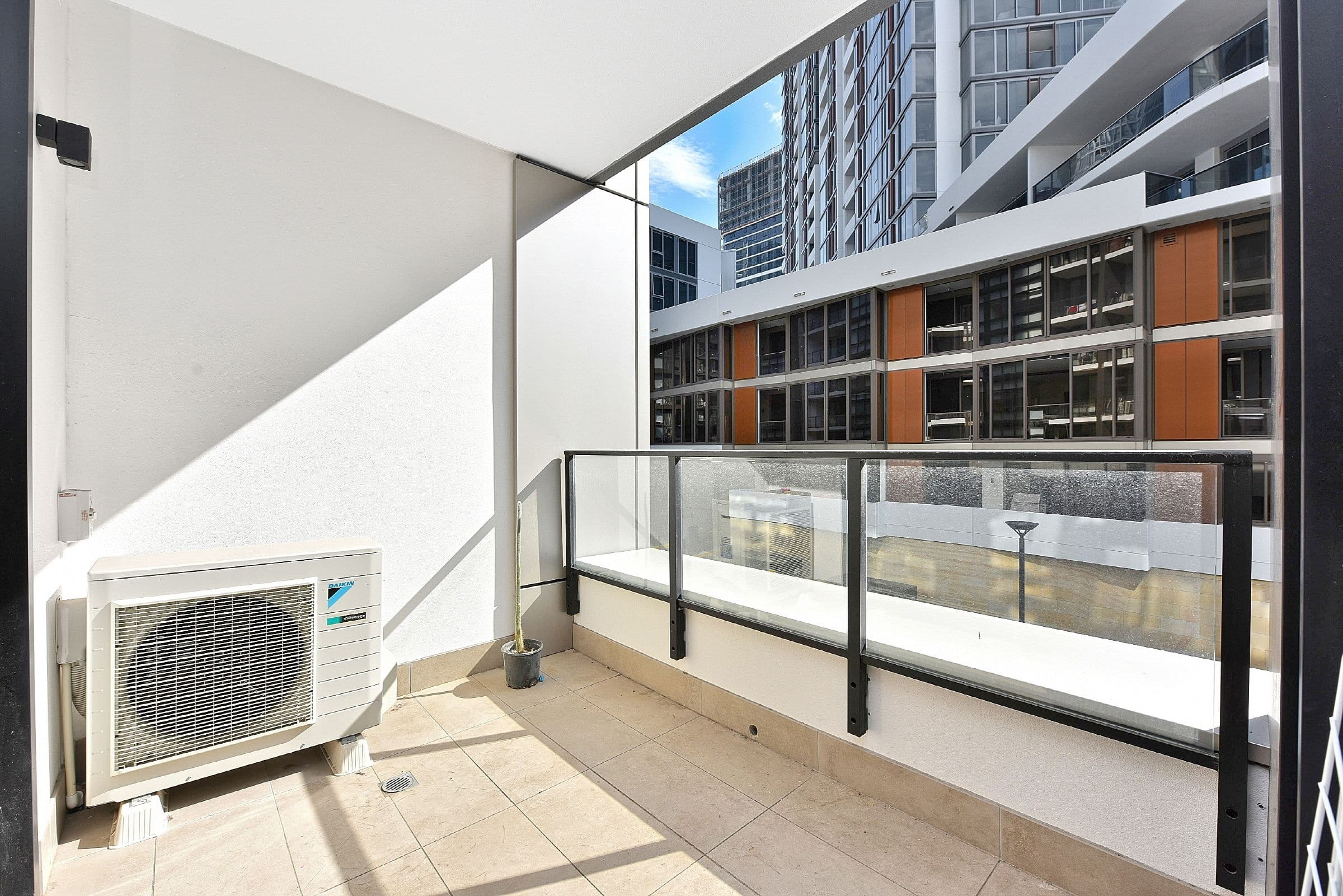 10 Half Street, Wentworth Point NSW 2127, Wentworth Point - Thumbnail 5