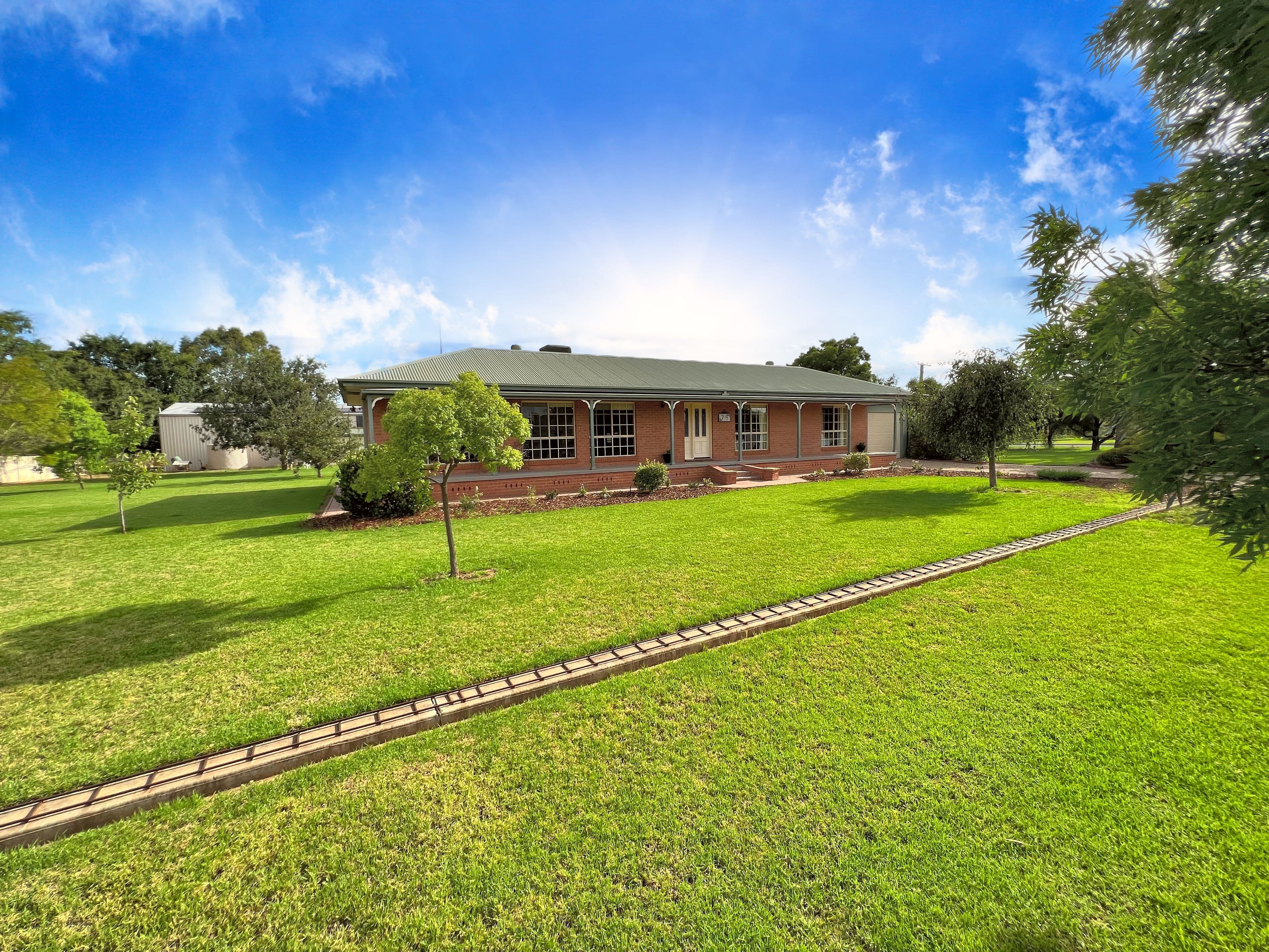 7-9 Reymond Street, Forbes NSW 2871, Forbes - Image 1
