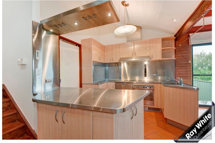 8 Camellia Place, QUEANBEYAN NSW 2620, Queanbeyan - Thumbnail 3