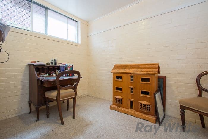 90 Tyrrell Street, The Hill NSW 2300, The Hill - Thumbnail 5