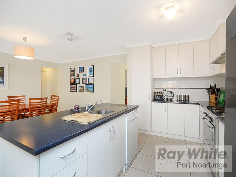 1 Hender Avenue, Port Noarlunga SA 5167, Port Noarlunga - Thumbnail 8