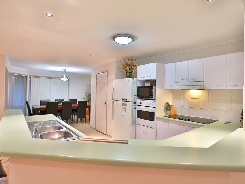 16 Nikita Close, CARSELDINE QLD 4034, Carseldine - Thumbnail 4