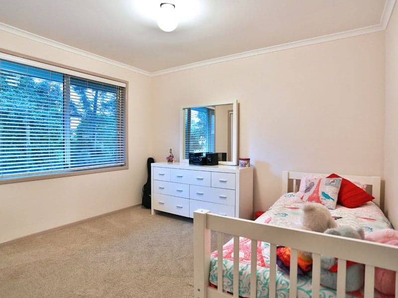 16 Nikita Close, CARSELDINE QLD 4034, Carseldine - Thumbnail 8