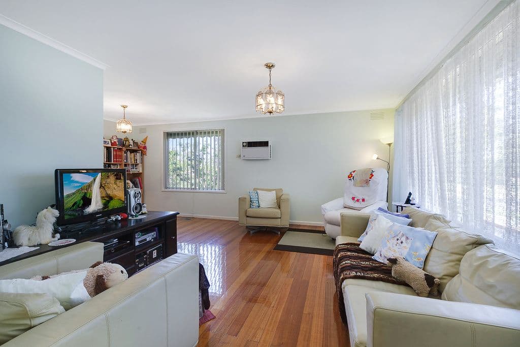 8 Peppercorn Parade, Epping VIC 3076, Epping - Thumbnail 3