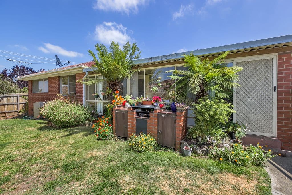 8 Peppercorn Parade, Epping VIC 3076, Epping - Thumbnail 7