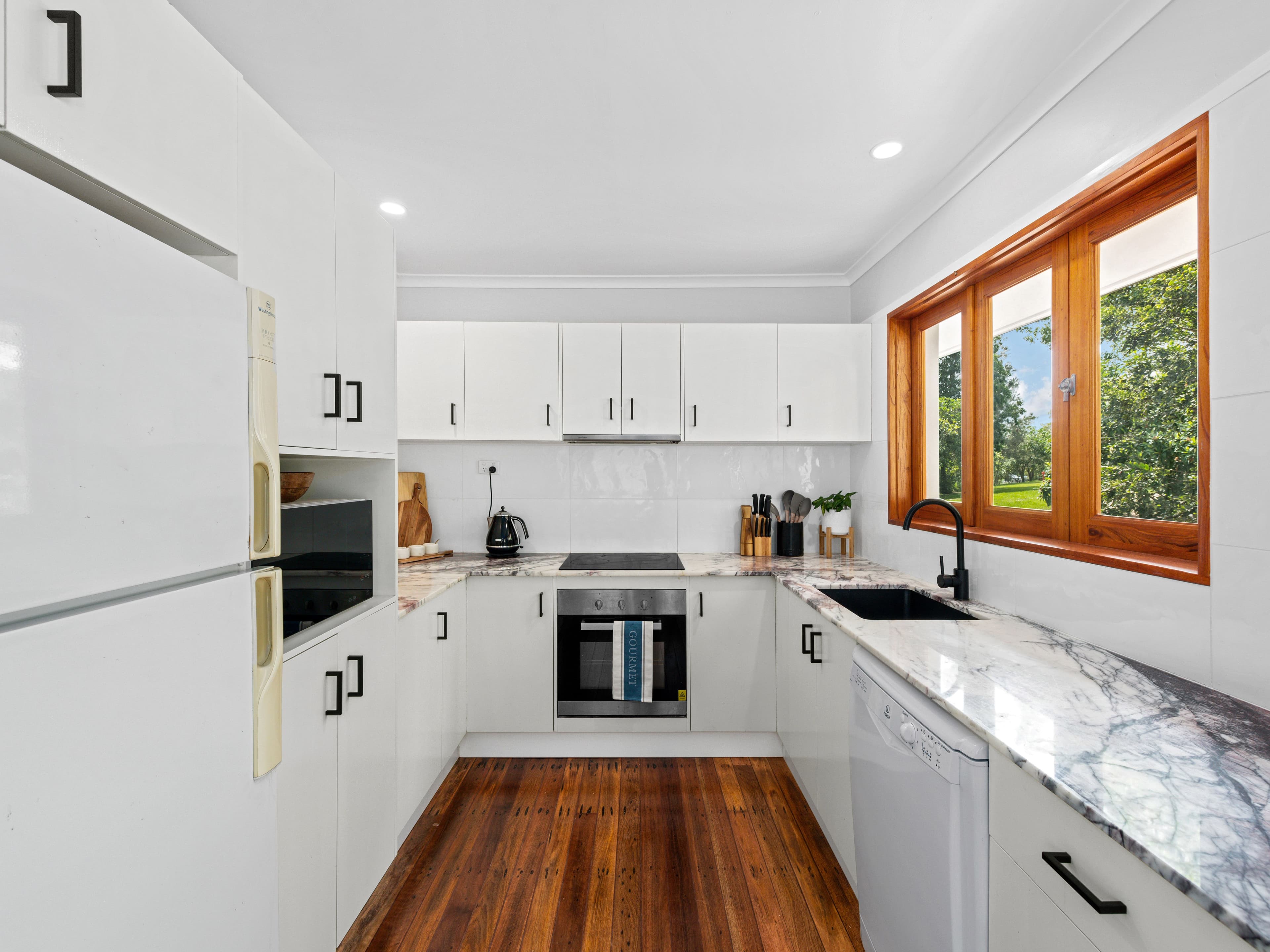6 Jarup Street, Jindalee QLD 4074, Jindalee - Thumbnail 2