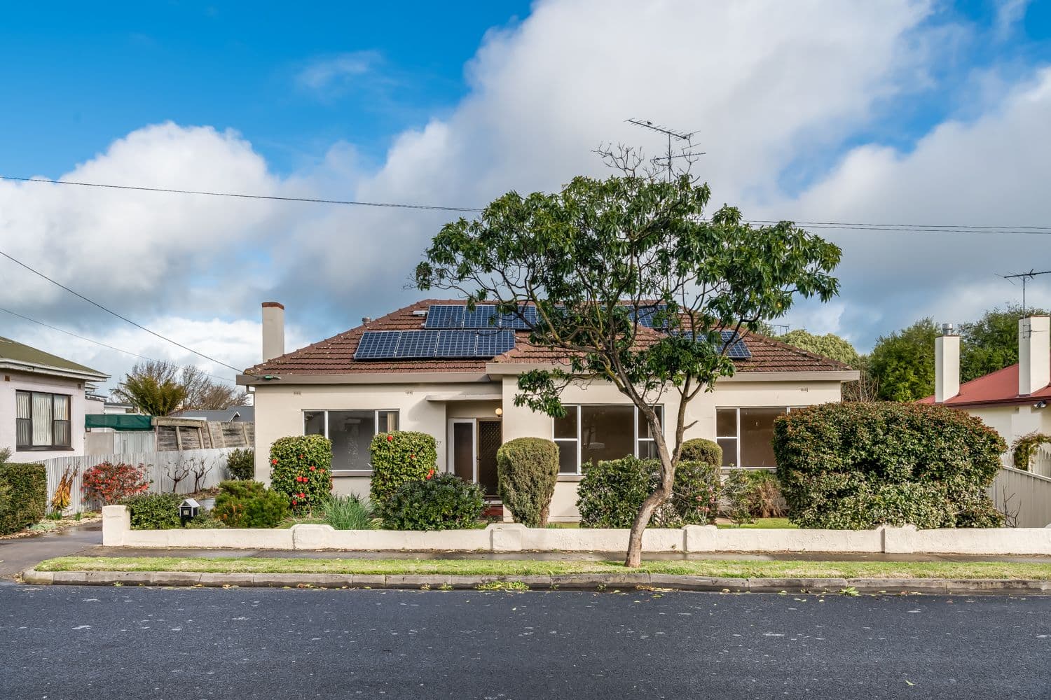 27 Eglington Terrace, Mount Gambier SA 5290, Mount Gambier - Thumbnail 2
