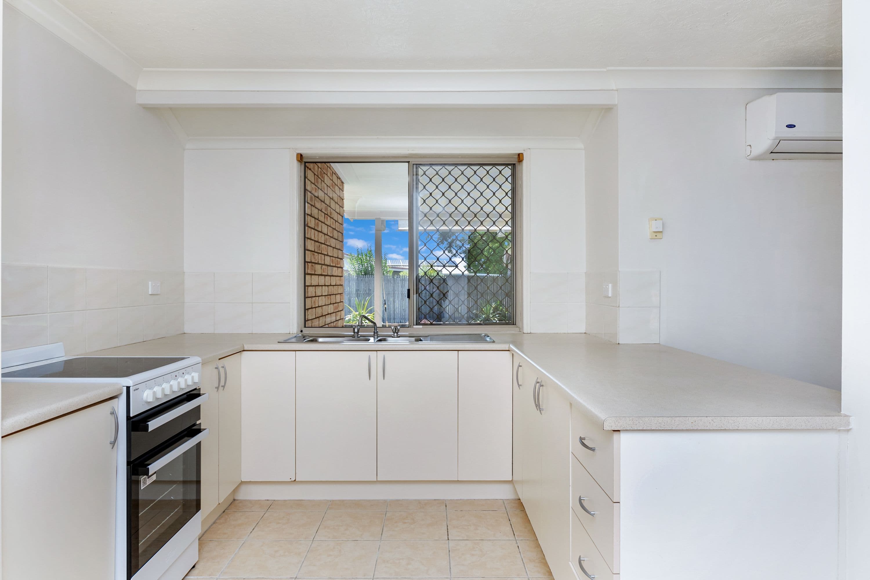 11 Bellbird Street, Condon QLD 4815, Condon - Thumbnail 2