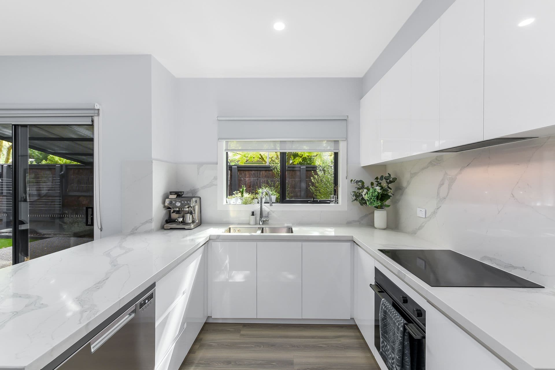 19 Melville Park Drive, Berwick VIC 3806, Berwick - Thumbnail 4