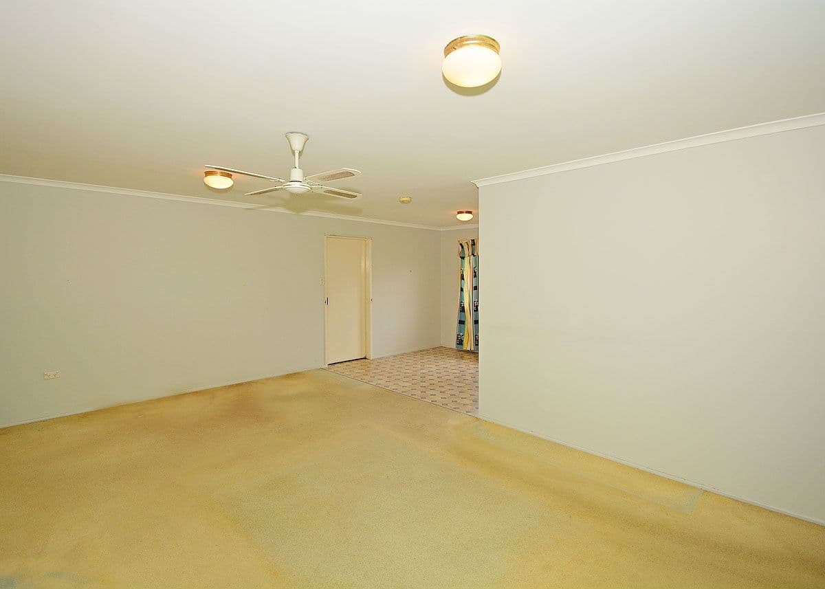 35 Caddy Avenue, Urraween QLD 4655, Urraween - Thumbnail 4