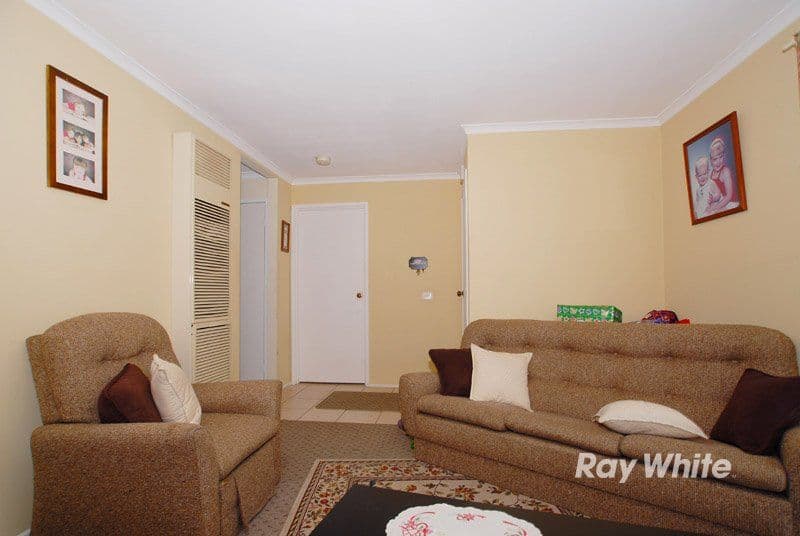 17 Denham Crescent, CRANBOURNE VIC 3977, Cranbourne North - Thumbnail 5