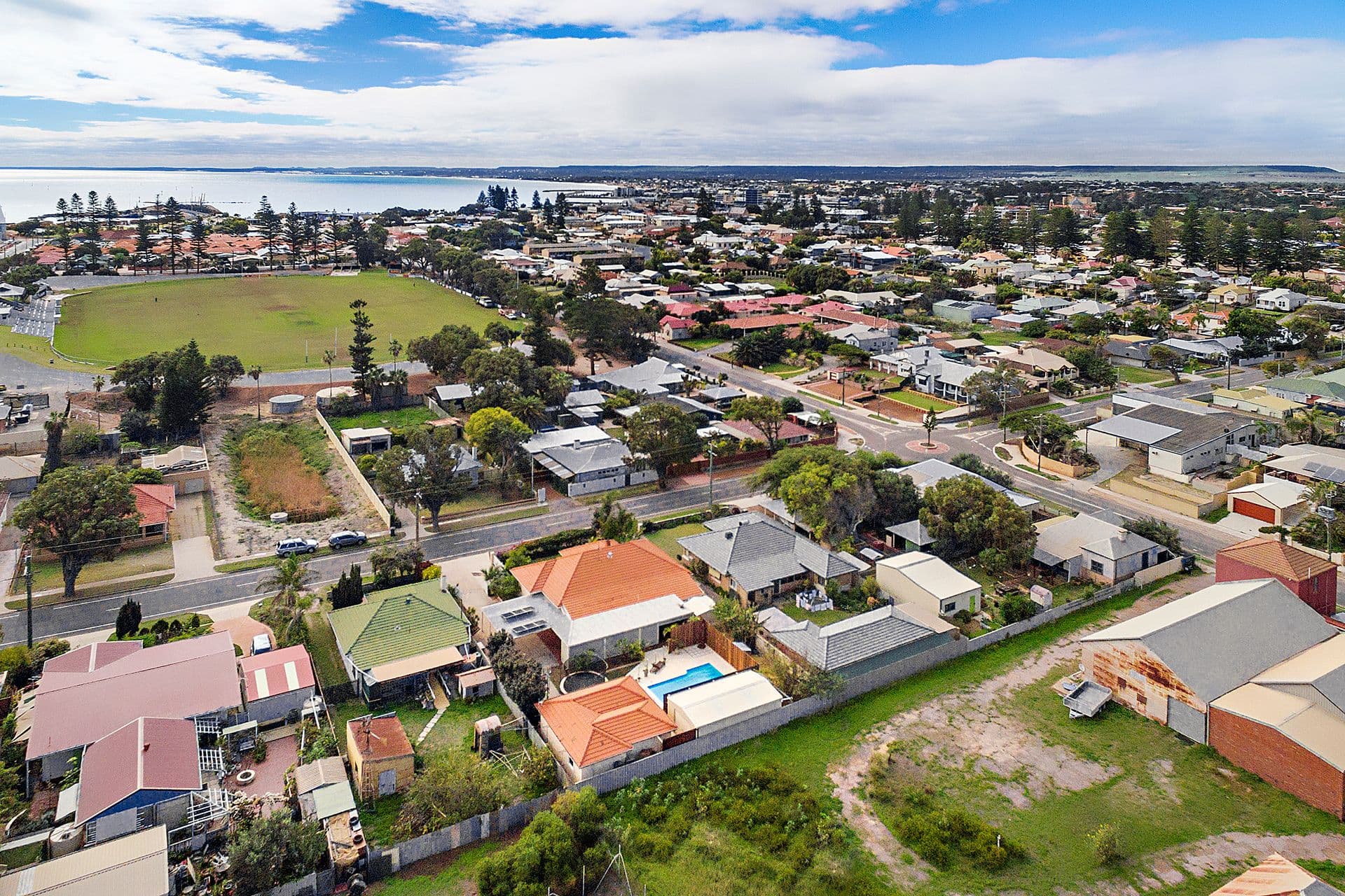 161 Shenton Street, Beachlands WA 6530, Beachlands - Thumbnail 2