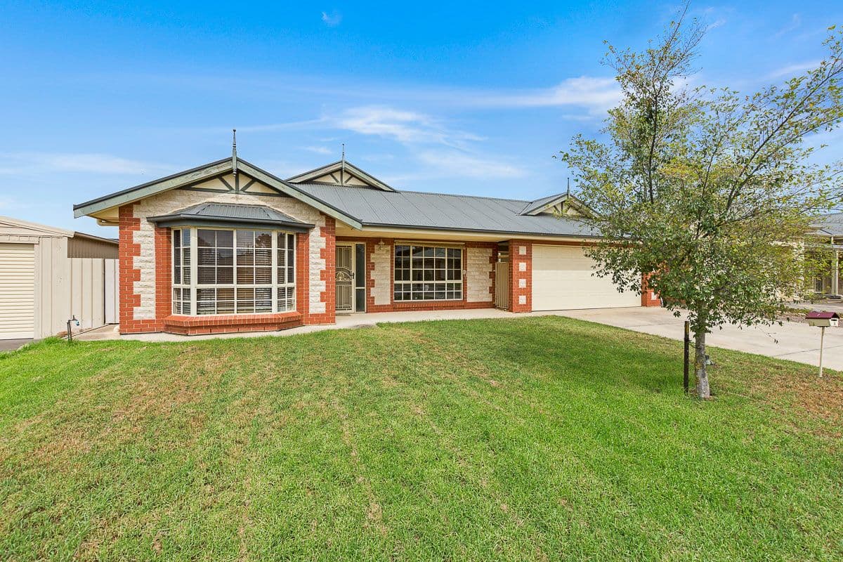 4 Bradley Court, Murray Bridge SA 5253, Murray Bridge - Image 1