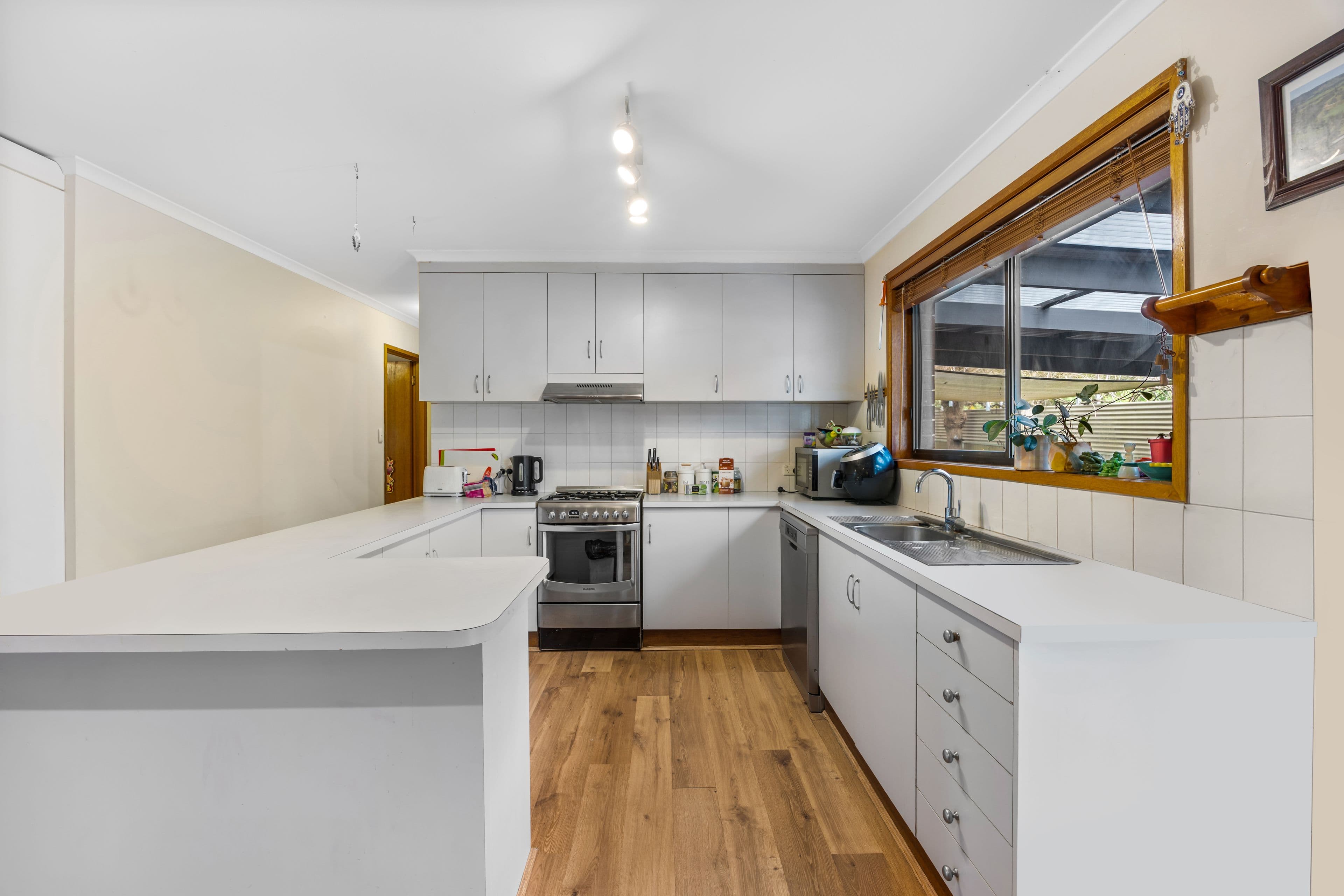 69 Lambert Street, Ararat VIC 3377, Ararat - Thumbnail 5