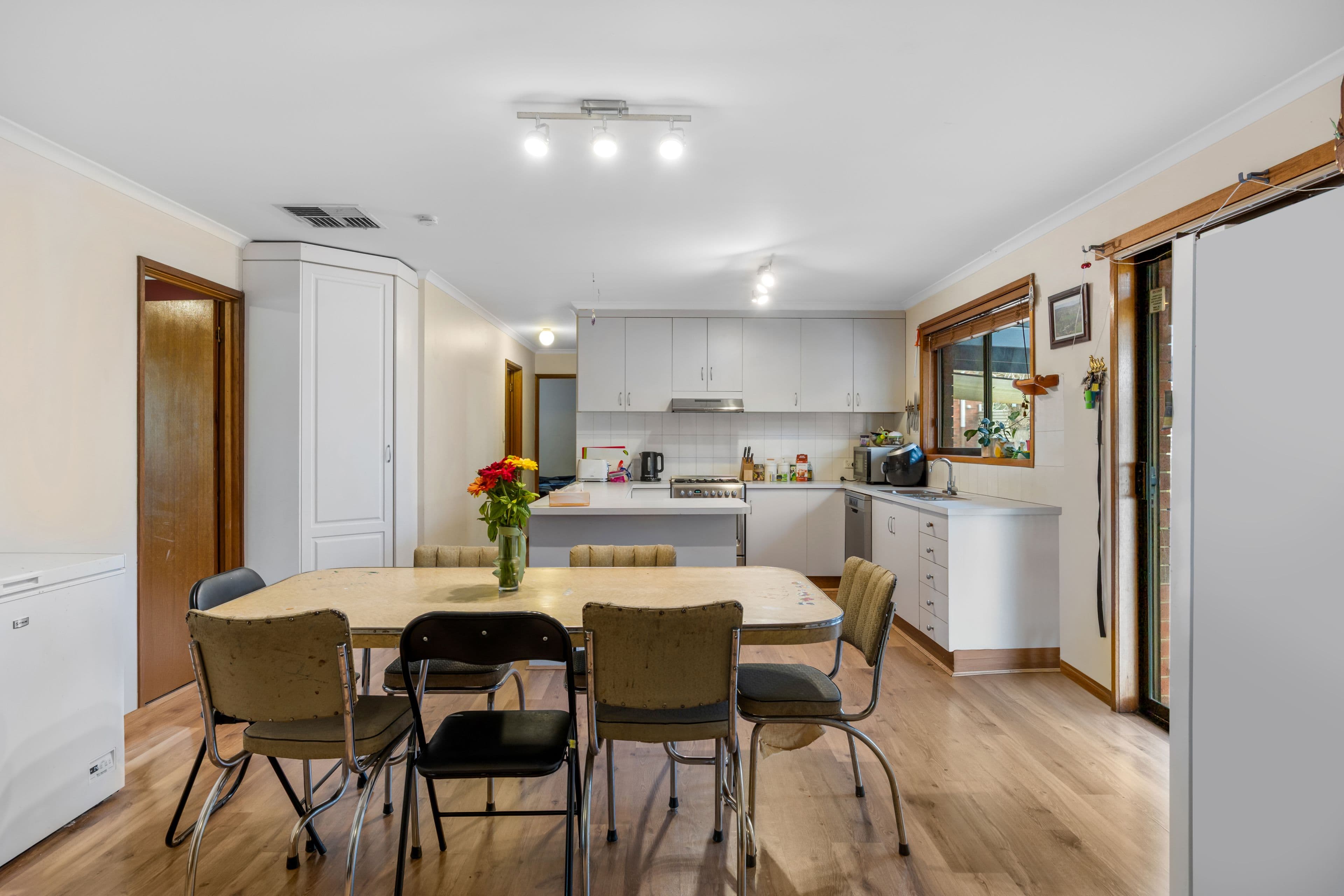 69 Lambert Street, Ararat VIC 3377, Ararat - Thumbnail 8