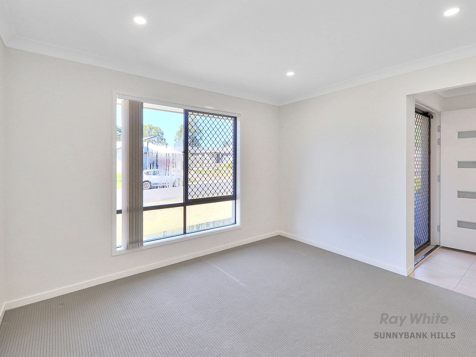 12 Johnstone Place, Riverview QLD 4303, Riverview - Thumbnail 8
