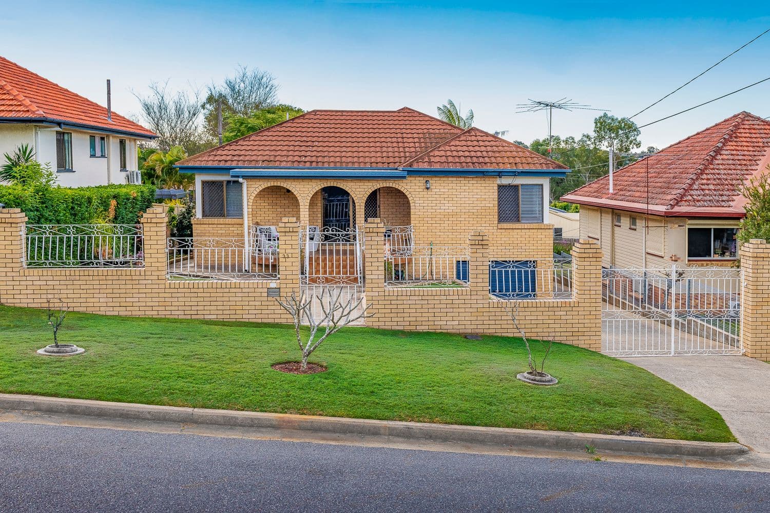 33 Sheehy Street, Stafford QLD 4053, Stafford - Image 1