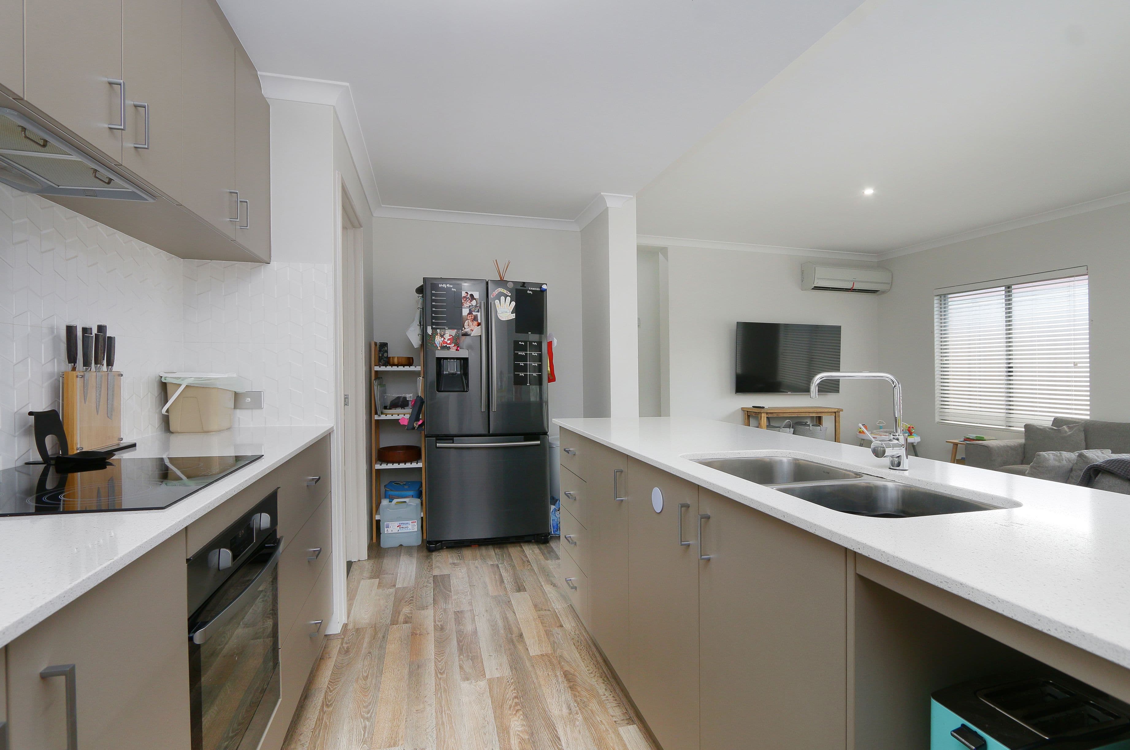 2 Davies Crescent, Kardinya WA 6163, Kardinya - Thumbnail 6