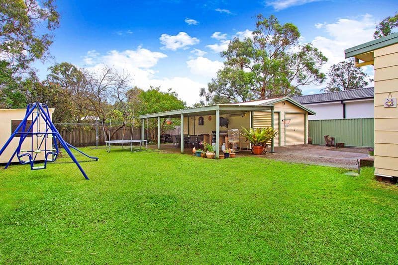 47 Grevillea Crescent, BERKELEY VALE NSW 2261, Berkeley Vale - Thumbnail 2