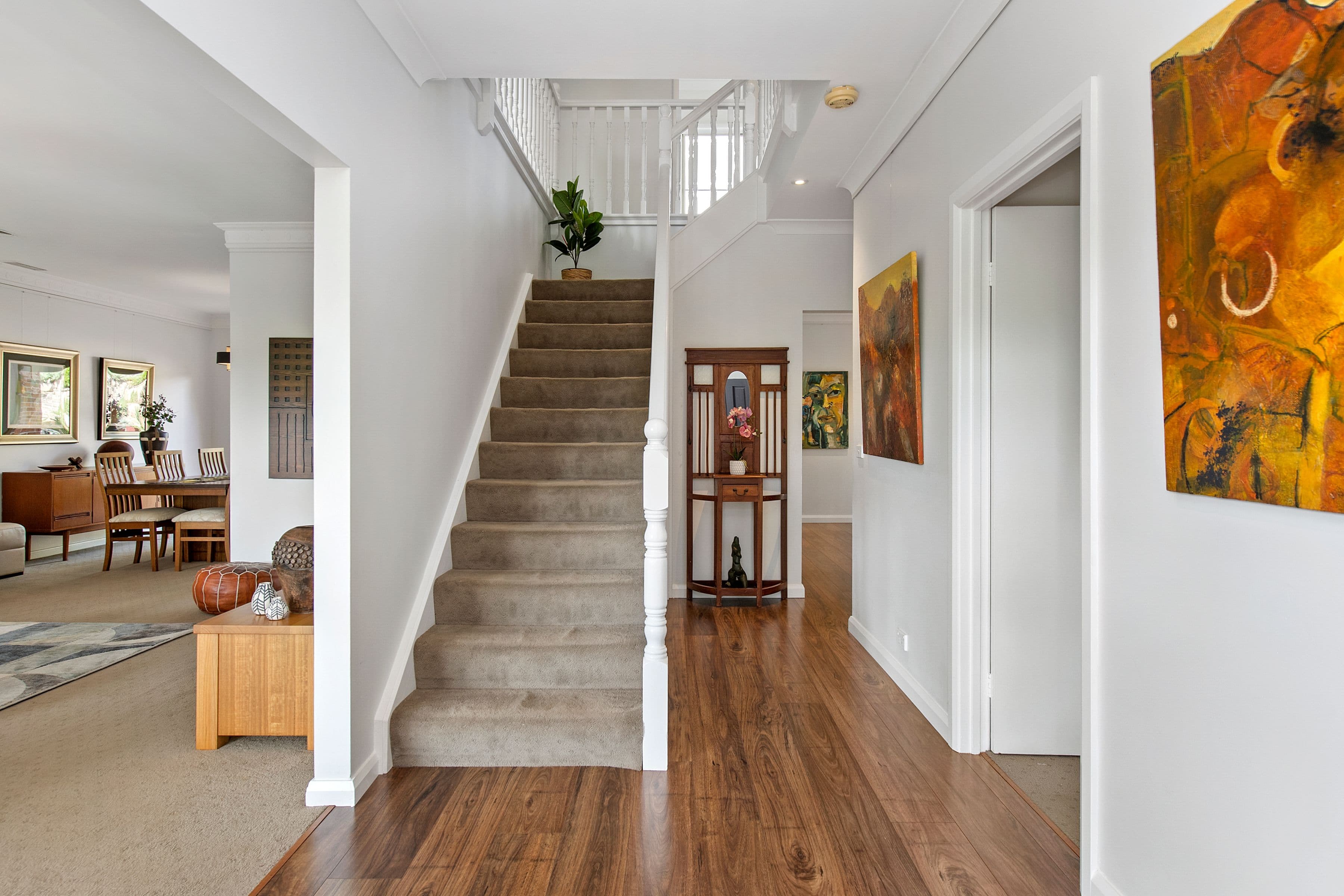 7 De Saxe Close, Thornleigh NSW 2120, Thornleigh - Thumbnail 2