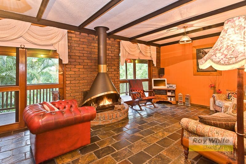 8 Ashwood Court, SAMFORD VALLEY QLD 4520, Samford Valley - Thumbnail 3