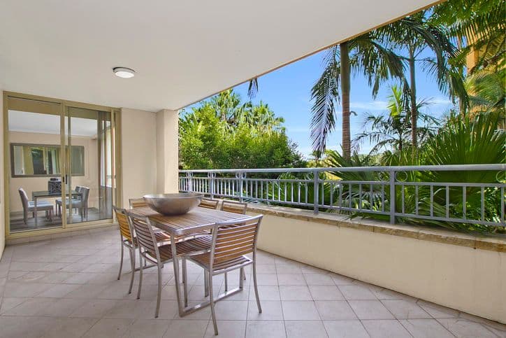 2 Gas Works Road "Hoya", WOLLSTONECRAFT NSW 2065, Wollstonecraft - Image 1