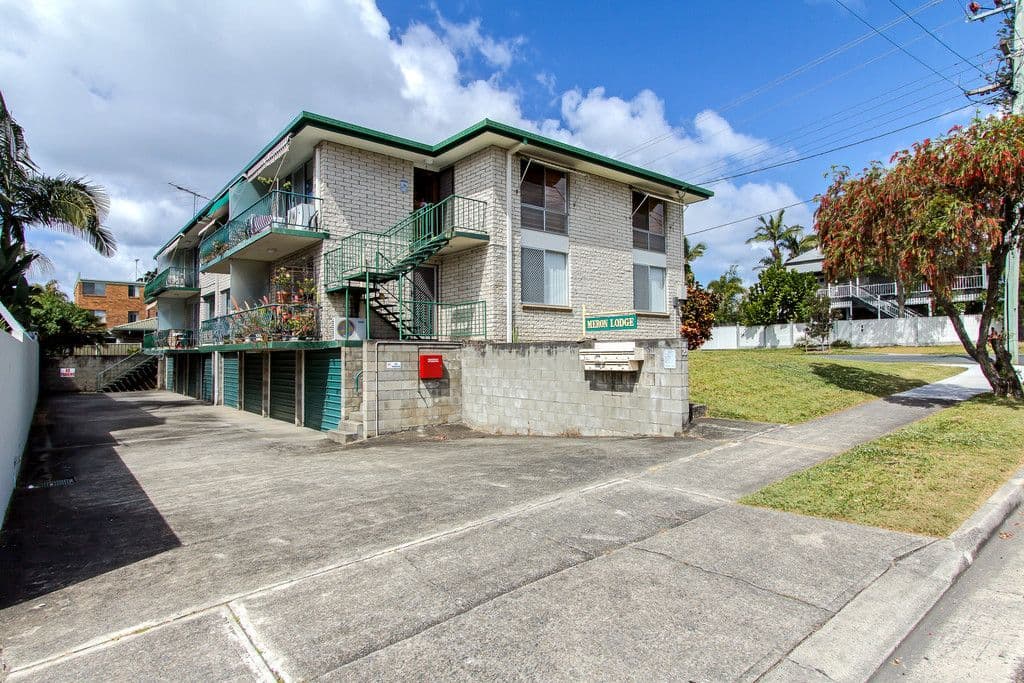 25 Lenneberg Street, SOUTHPORT QLD 4215, Southport - Thumbnail 7