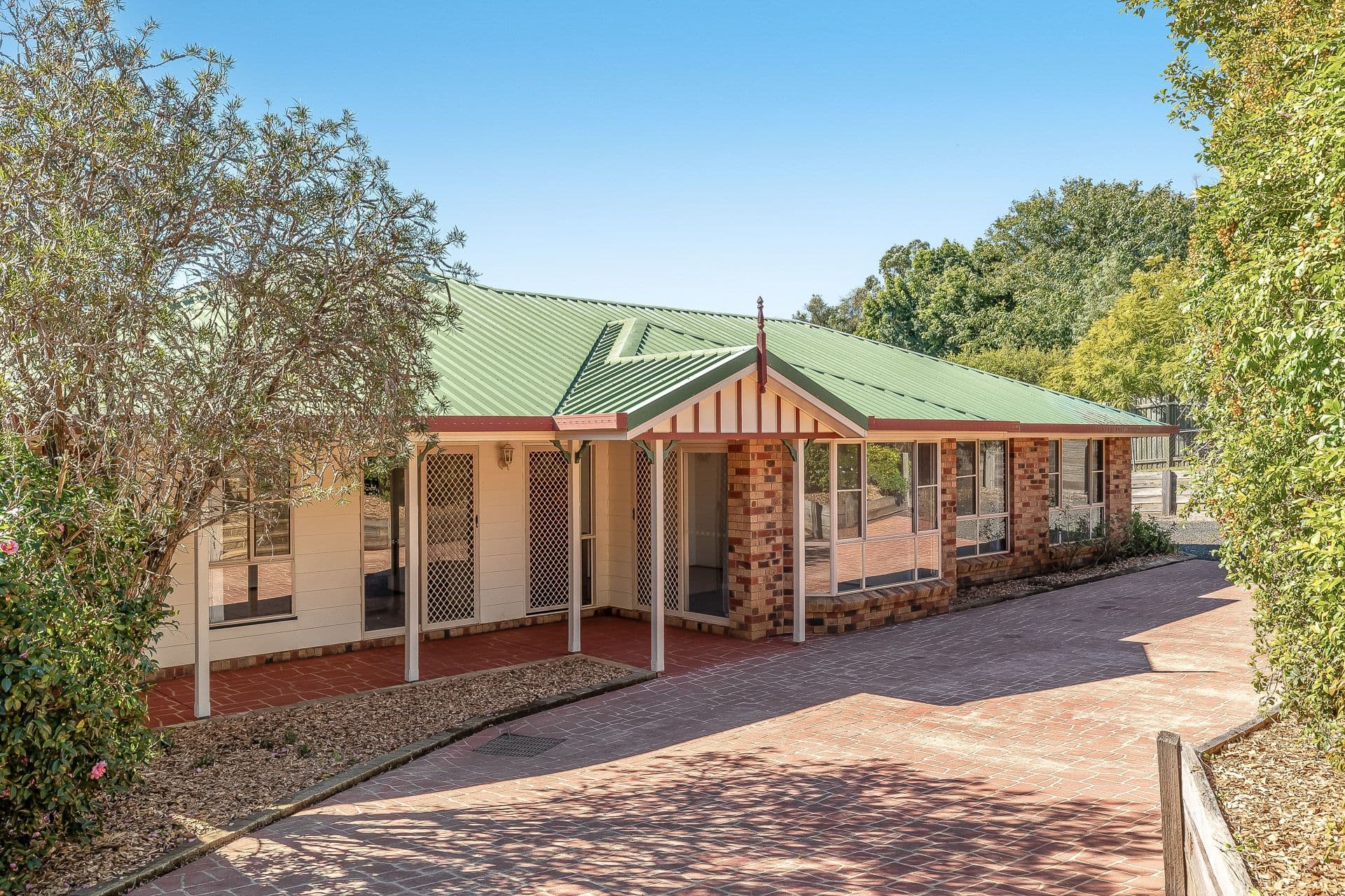14 Delvue Crescent, Highfields QLD 4352, Highfields - Thumbnail 2