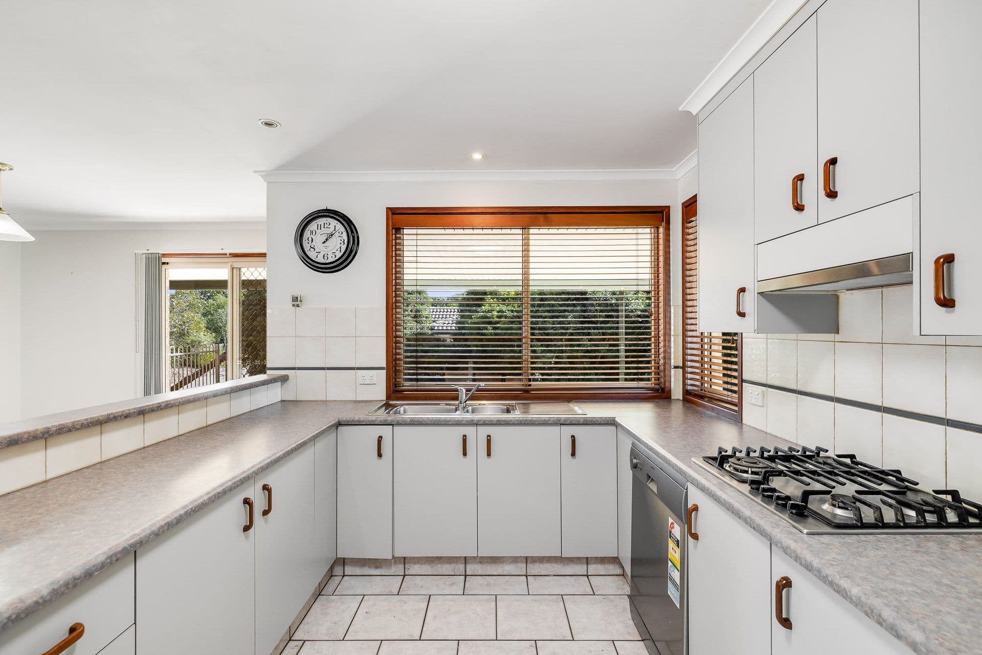 14 Delvue Crescent, Highfields QLD 4352, Highfields - Thumbnail 8