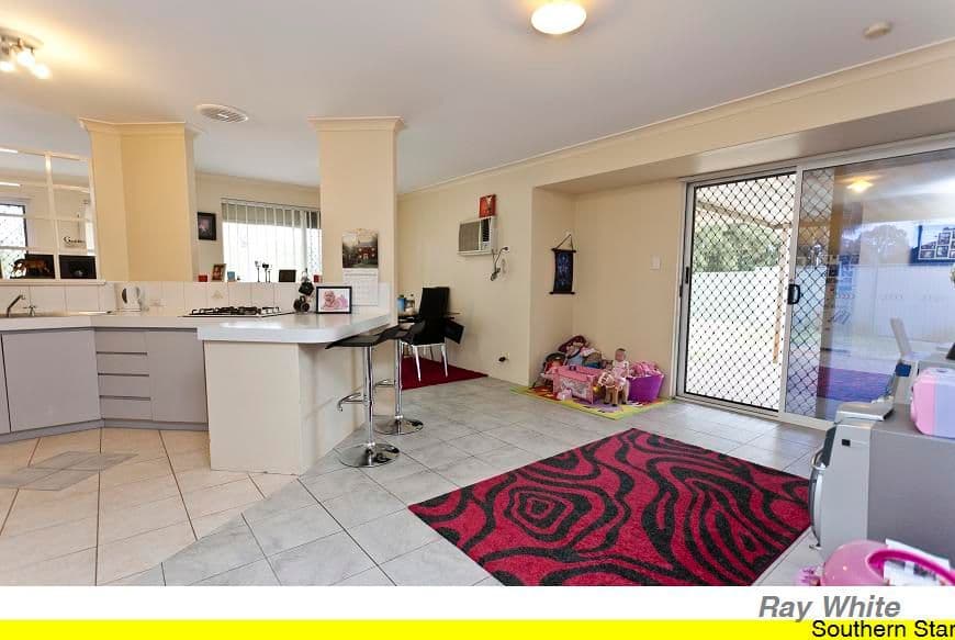 30 Hemingway Drive, CAMILLO WA 6111, Camillo - Thumbnail 6