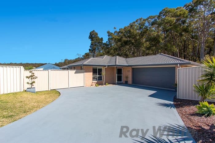 7 Nicholas Close, Cameron Park NSW 2285, Cameron Park - Image 1