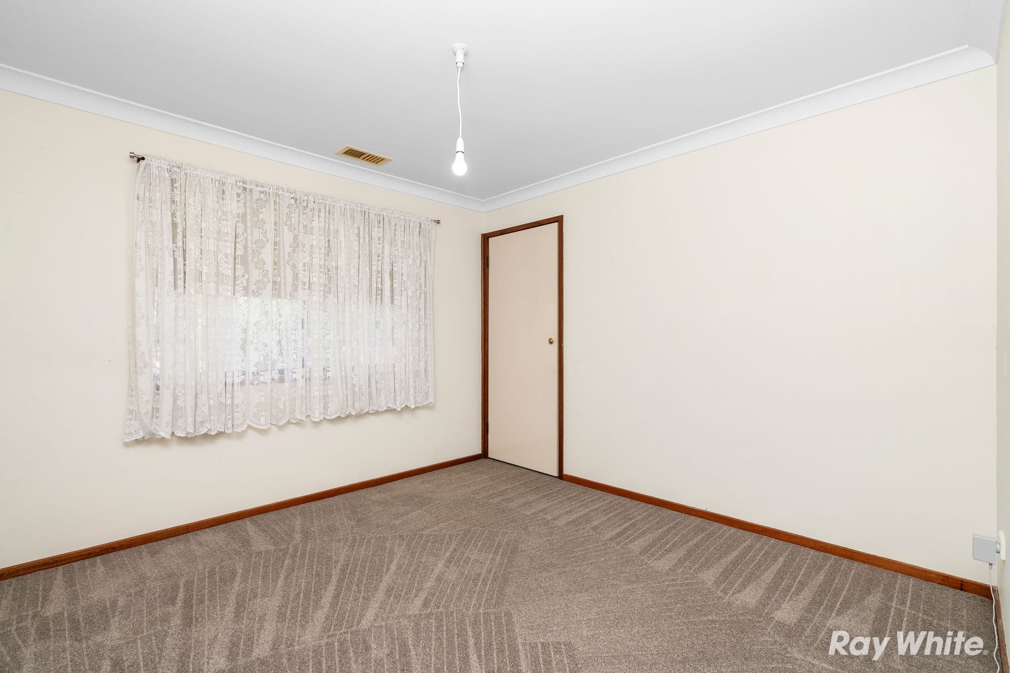 48 Mallory Street, Ashmont NSW 2650, Ashmont - Thumbnail 5