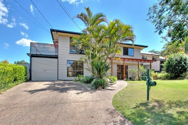 15 Manooka Street, ROCHEDALE SOUTH QLD 4123, Rochedale South - Thumbnail 2