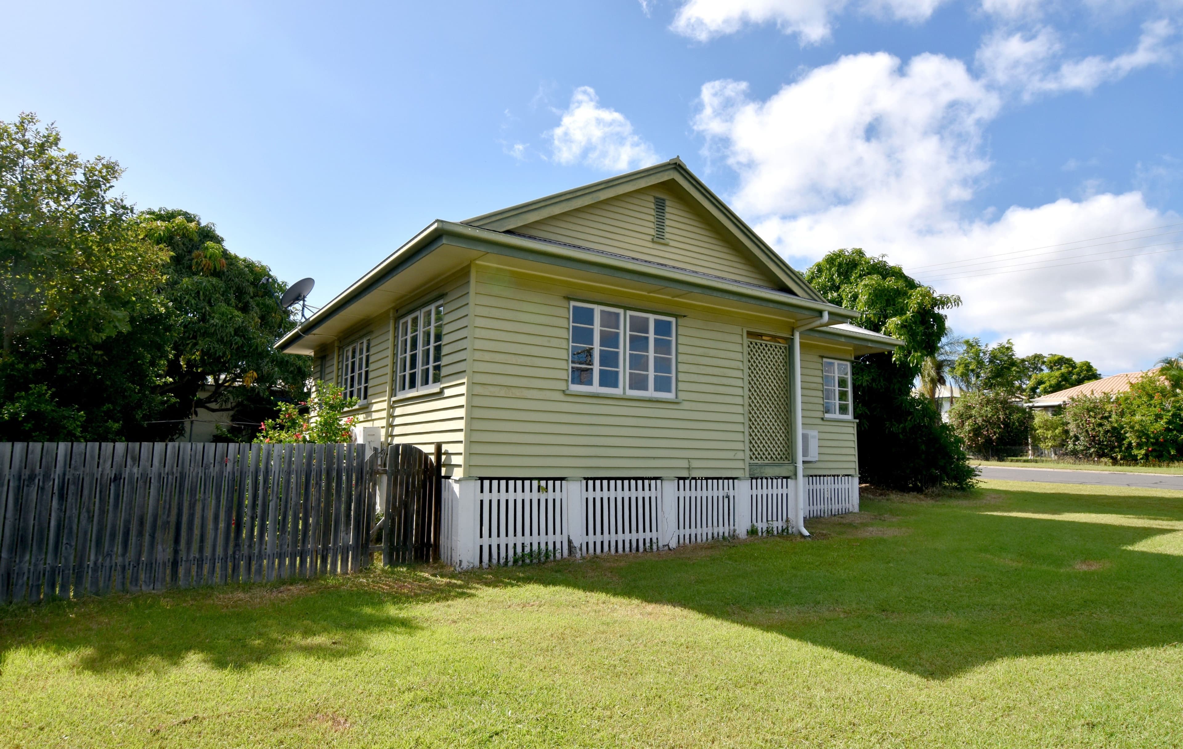 20 Golding Street, Barney Point QLD 4680, Barney Point - Image 1