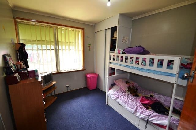 17 Sinclair Crescent, SEYMOUR VIC 3660, Seymour - Thumbnail 4