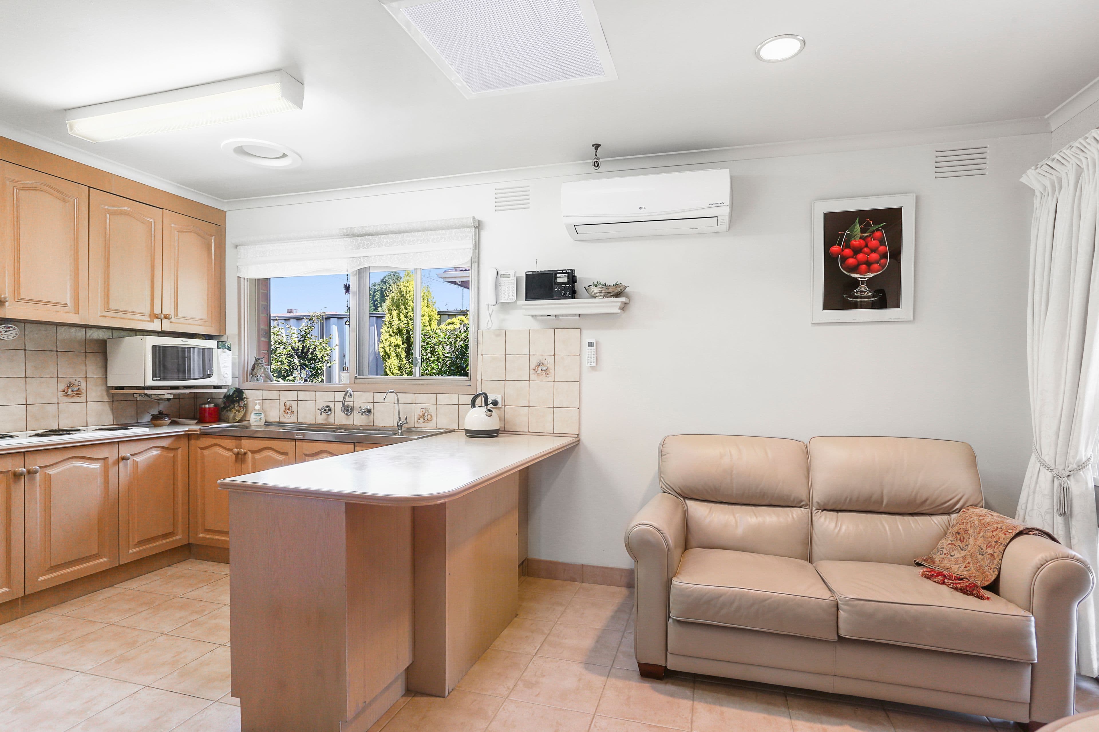 14 Westminster Avenue, Dandenong North VIC 3175, Dandenong North - Thumbnail 3