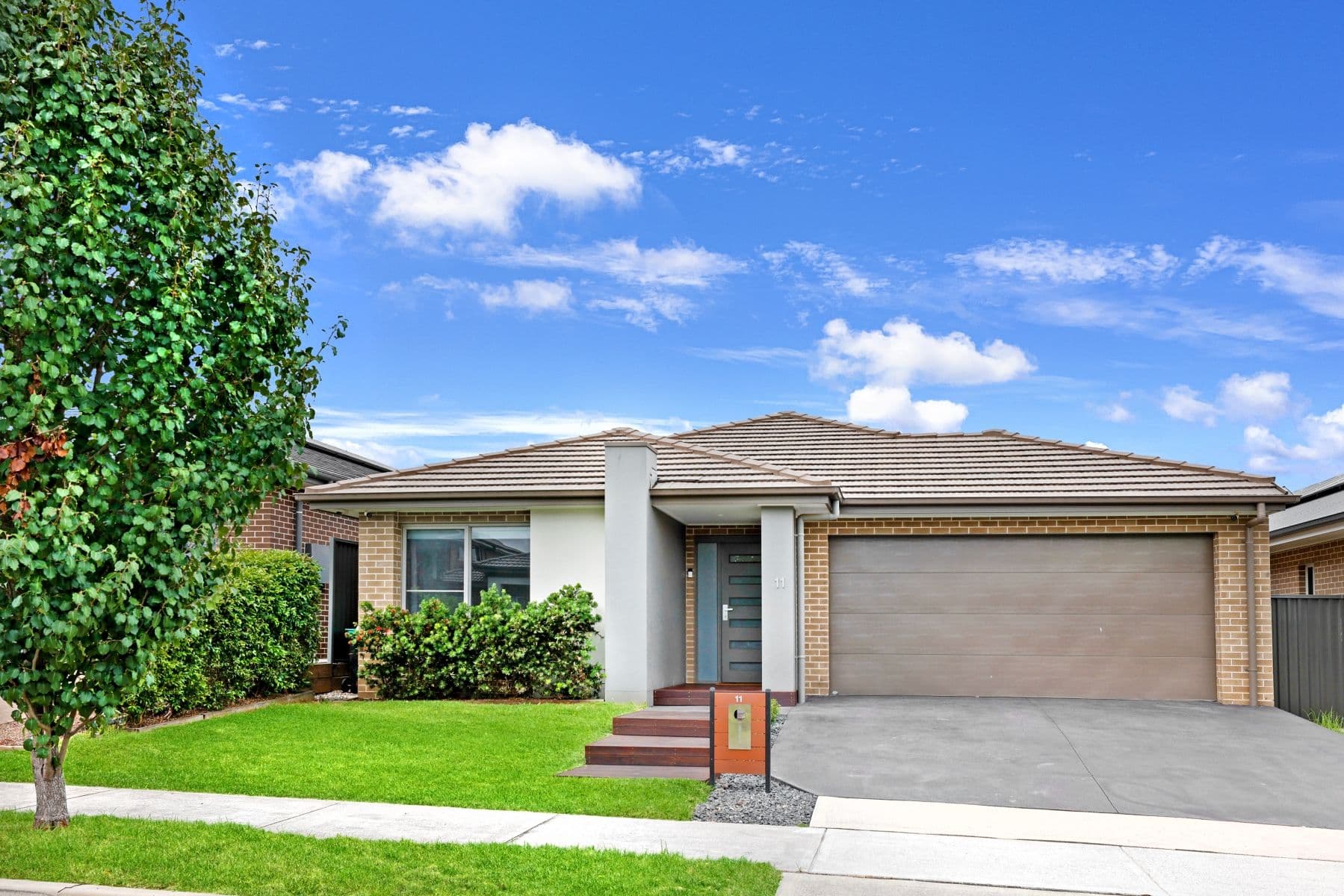 11 Lieutenant Street, JORDAN SPRINGS NSW 2747, Jordan Springs - Image 1