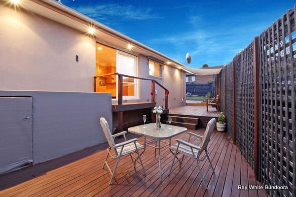 205 Hickling Avenue, GREENSBOROUGH VIC 3088, Greensborough - Thumbnail 7