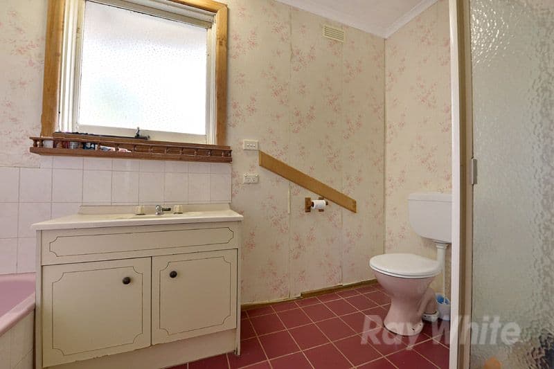 6 Manuka Drive, FERNTREE GULLY VIC 3156, Ferntree Gully - Thumbnail 5