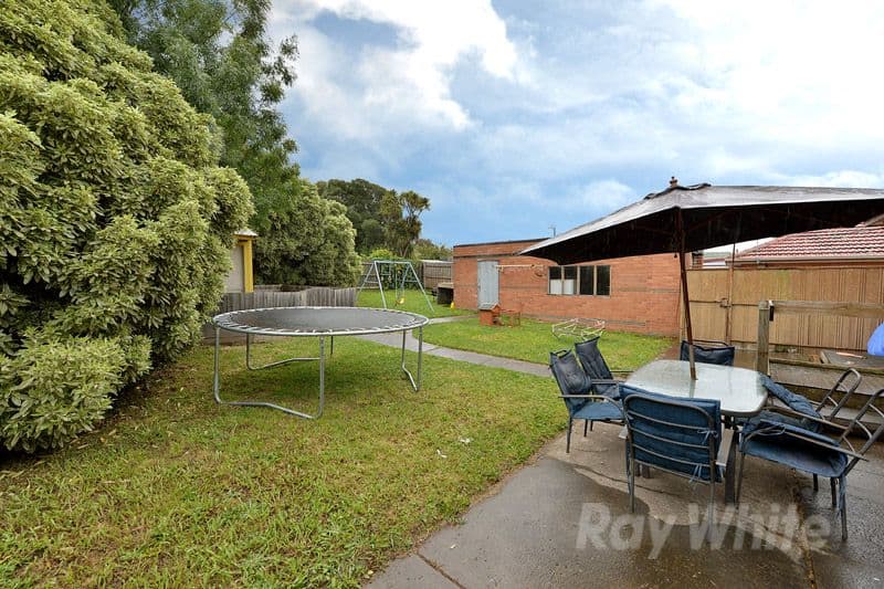 6 Manuka Drive, FERNTREE GULLY VIC 3156, Ferntree Gully - Thumbnail 6