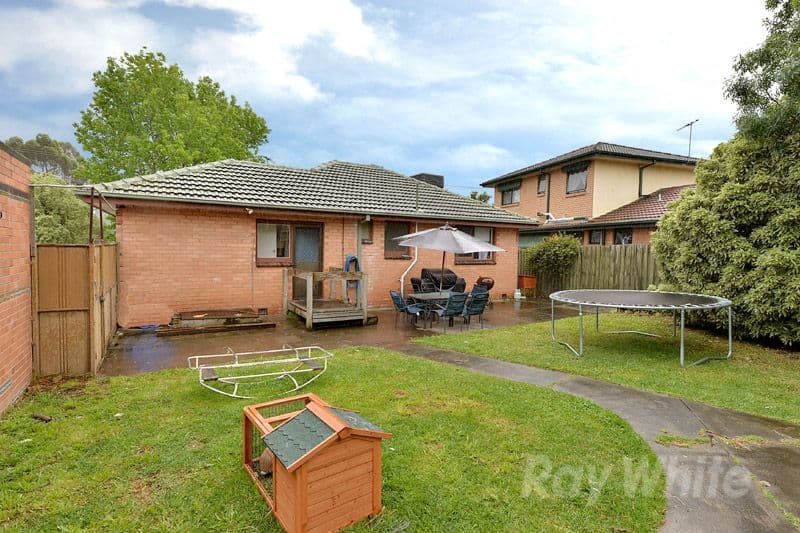 6 Manuka Drive, FERNTREE GULLY VIC 3156, Ferntree Gully - Thumbnail 7