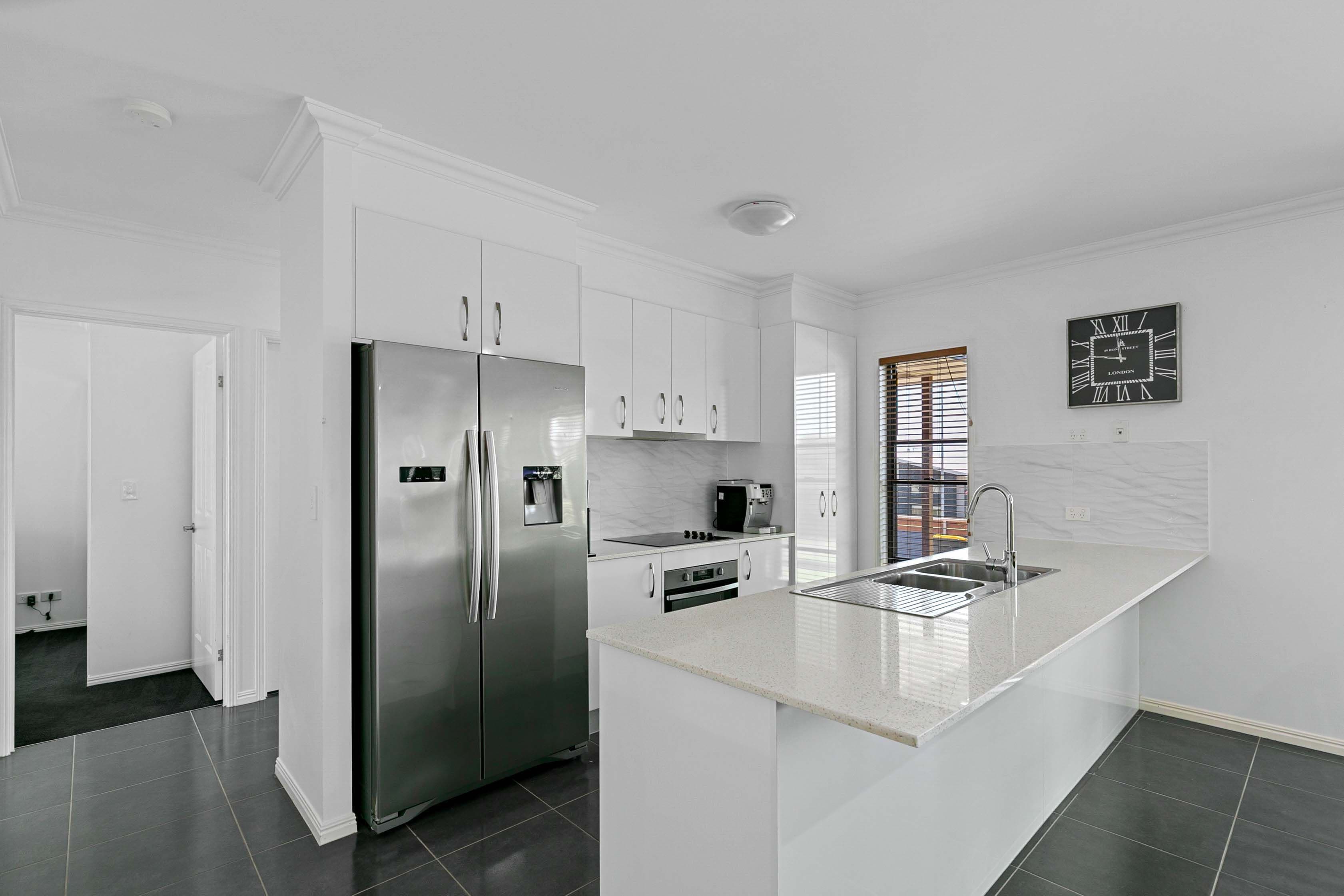2 Flynn Court, Urraween QLD 4655, Urraween - Thumbnail 2