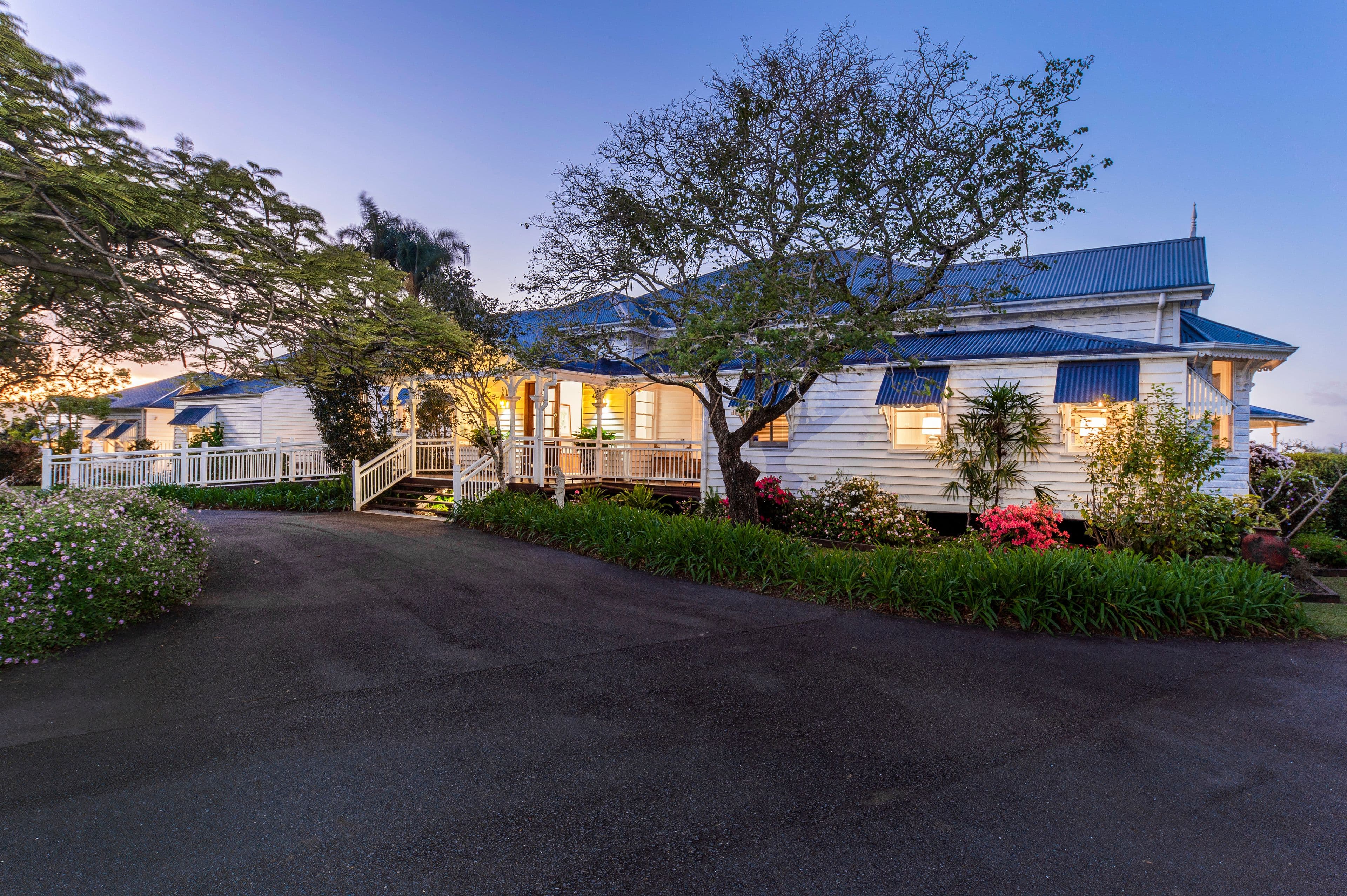 906 Jarema Drive 'The Jabiru Homestead', Mudgeeraba QLD 4213, Mudgeeraba - Thumbnail 2