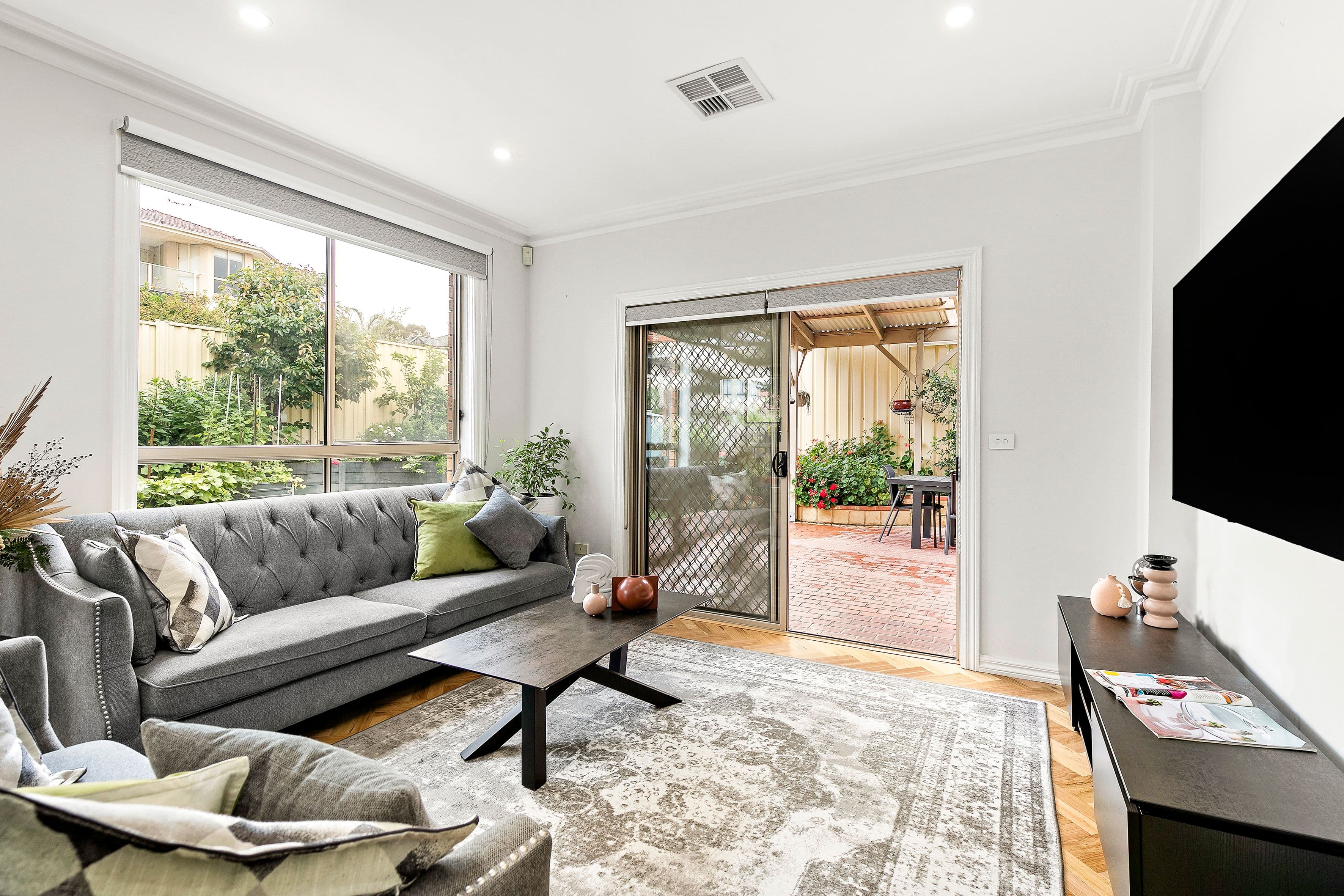 8 Hunter Avenue, Roxburgh Park VIC 3064, Roxburgh Park - Thumbnail 4