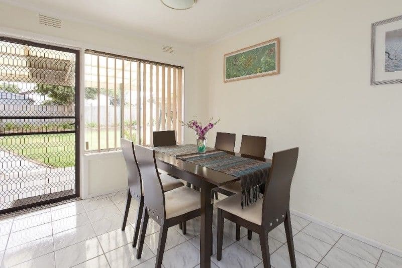 27 First Avenue, DANDENONG NORTH VIC 3175, Dandenong North - Thumbnail 3