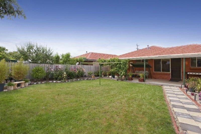 27 First Avenue, DANDENONG NORTH VIC 3175, Dandenong North - Thumbnail 8