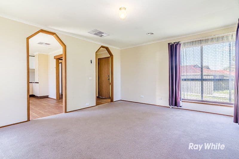 38 Virginia Street, CRANBOURNE VIC 3977, Cranbourne - Thumbnail 3