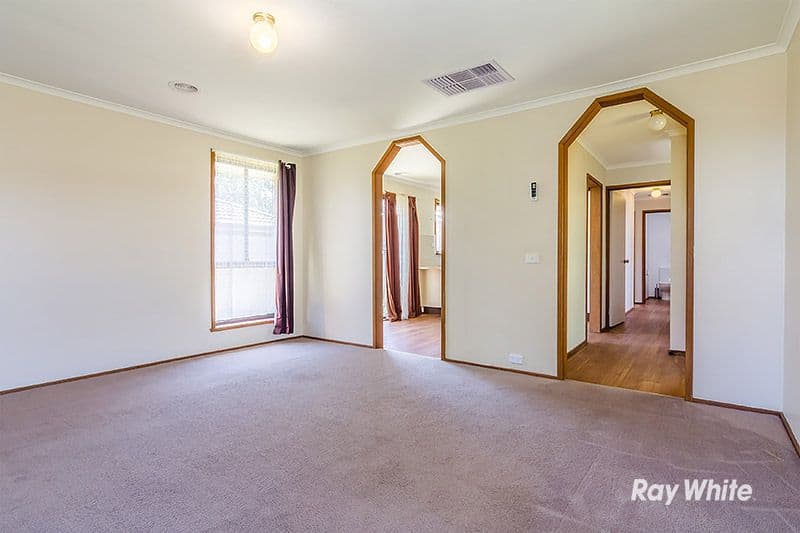 38 Virginia Street, CRANBOURNE VIC 3977, Cranbourne - Thumbnail 4