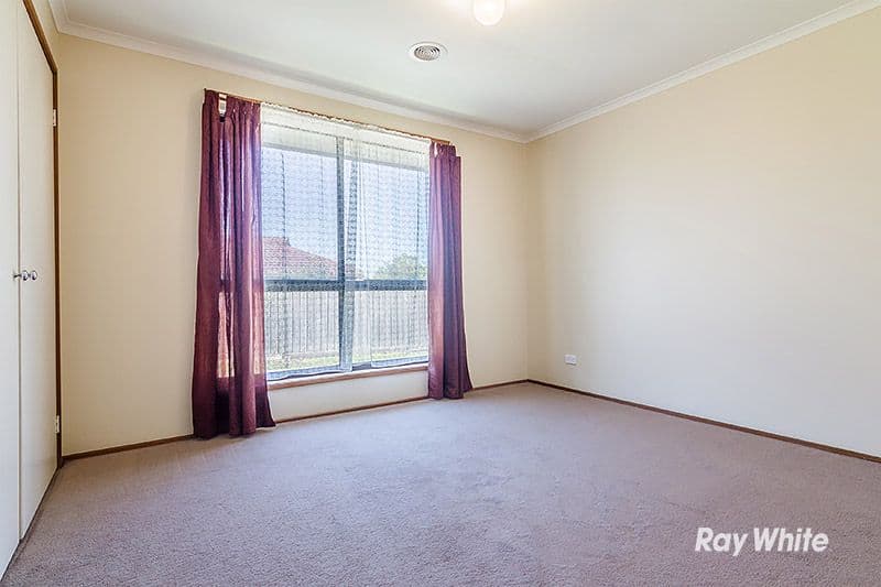 38 Virginia Street, CRANBOURNE VIC 3977, Cranbourne - Thumbnail 8