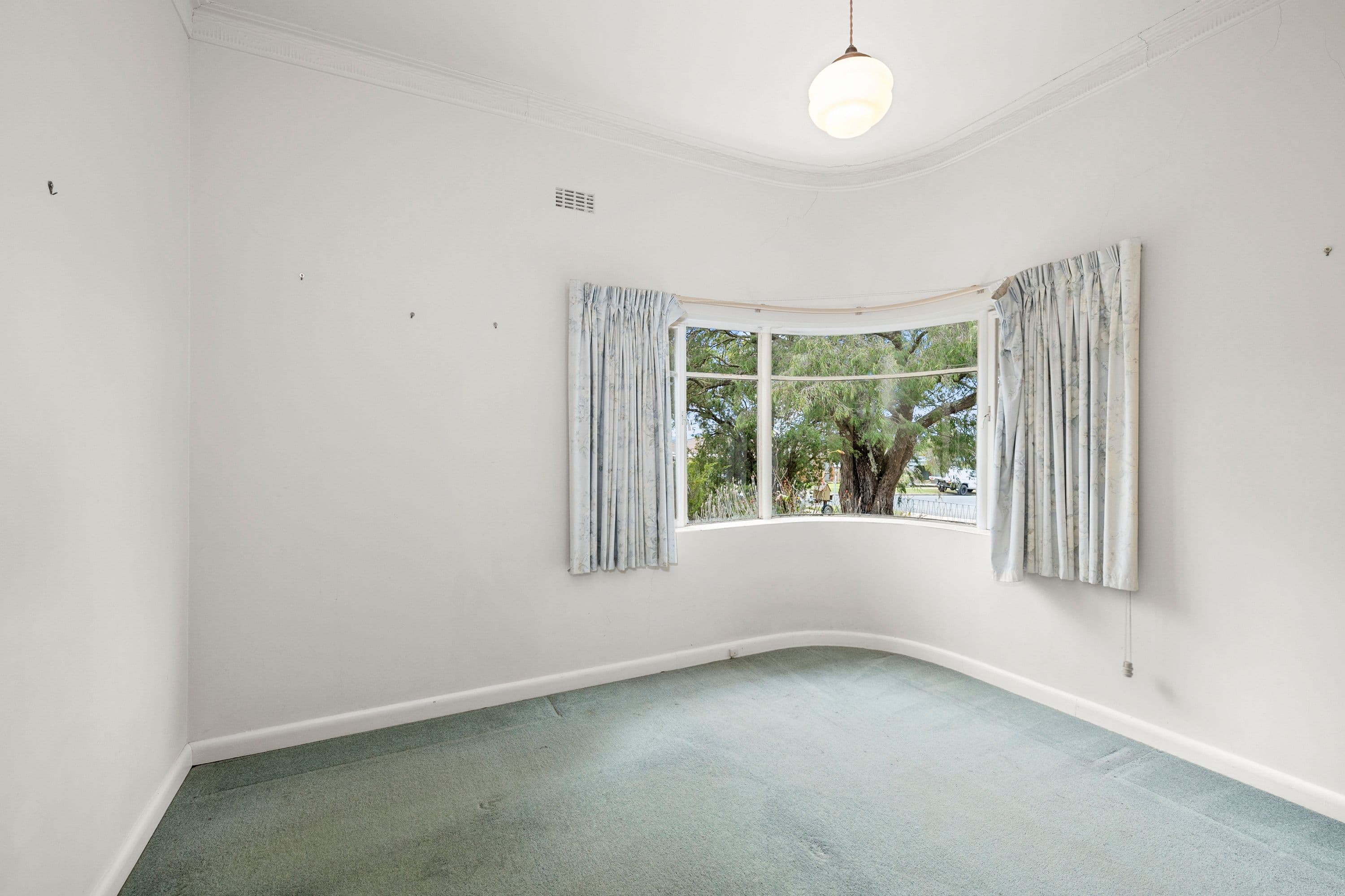 24 Ford Street, Ararat VIC 3377, Ararat - Thumbnail 6